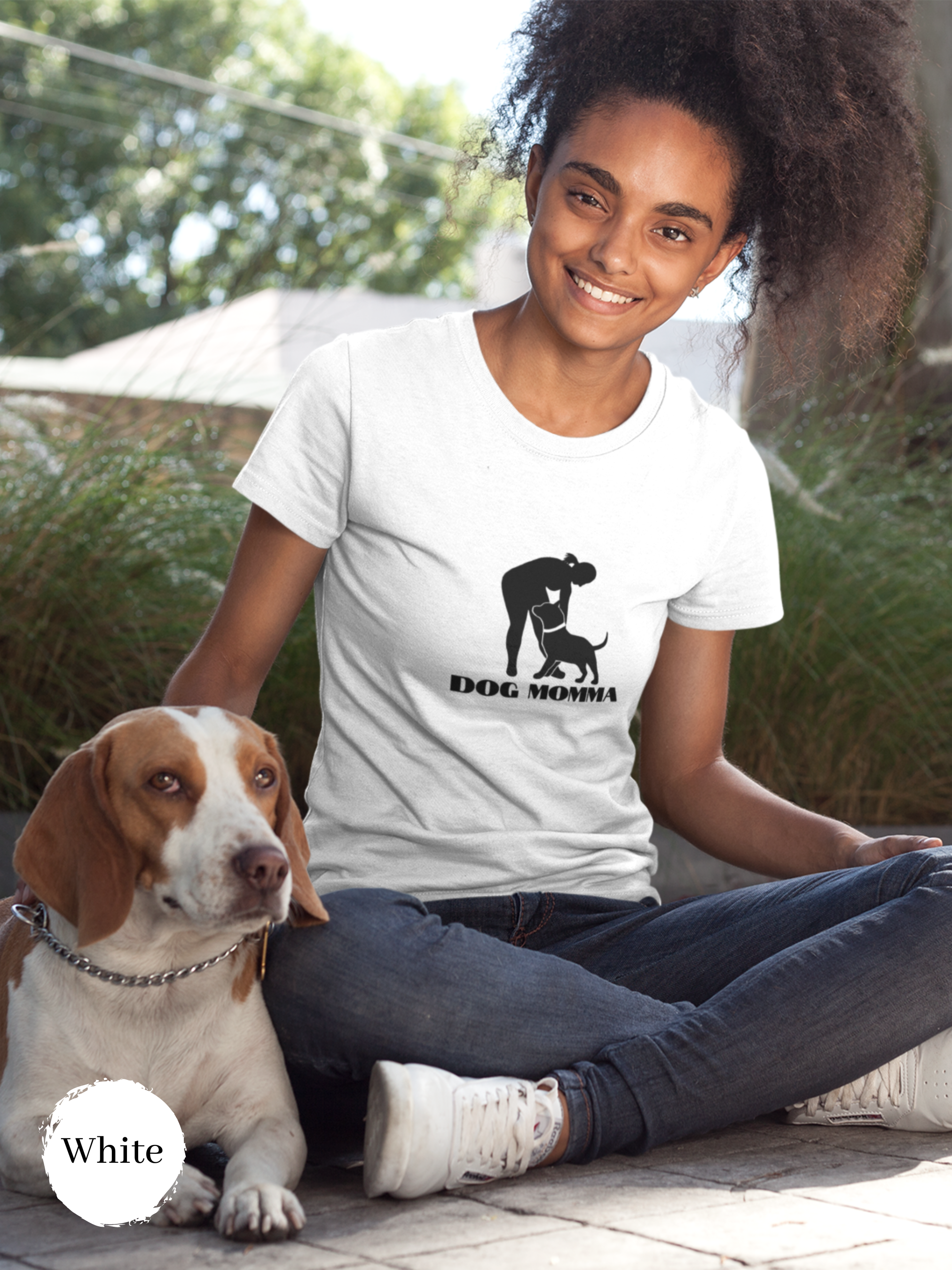 Dog Momma T-shirt: Cute Dog Lover Shirt for Pet Moms, Funny Dog Mom Life Apparel and Gift