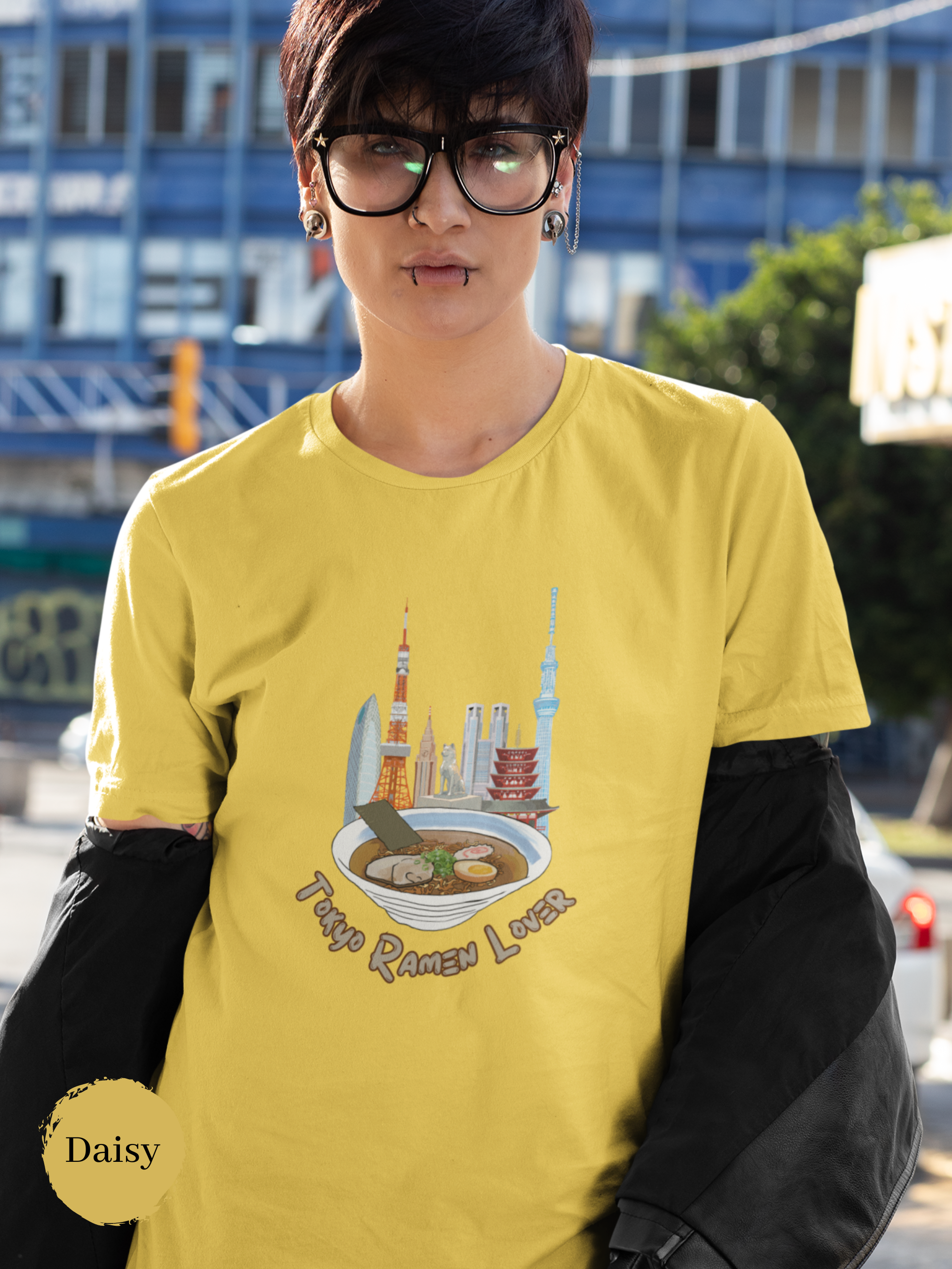 Ramen T-shirt: Tokyo Ramen Lover Japanese Foodie Shirt with Ramen Art and Tokyo Skyline Illustration