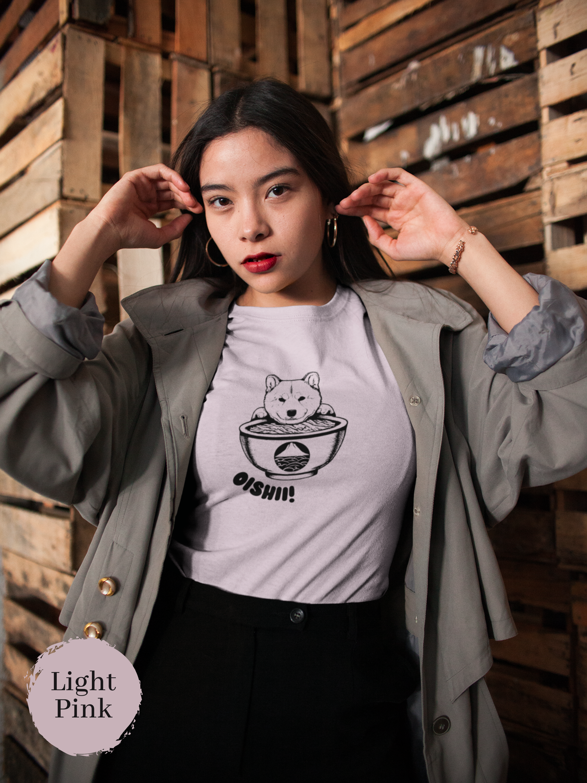 Ramen Art T-shirt: Oishii Shiba Inu Protecting Japanese Foodie Shirt