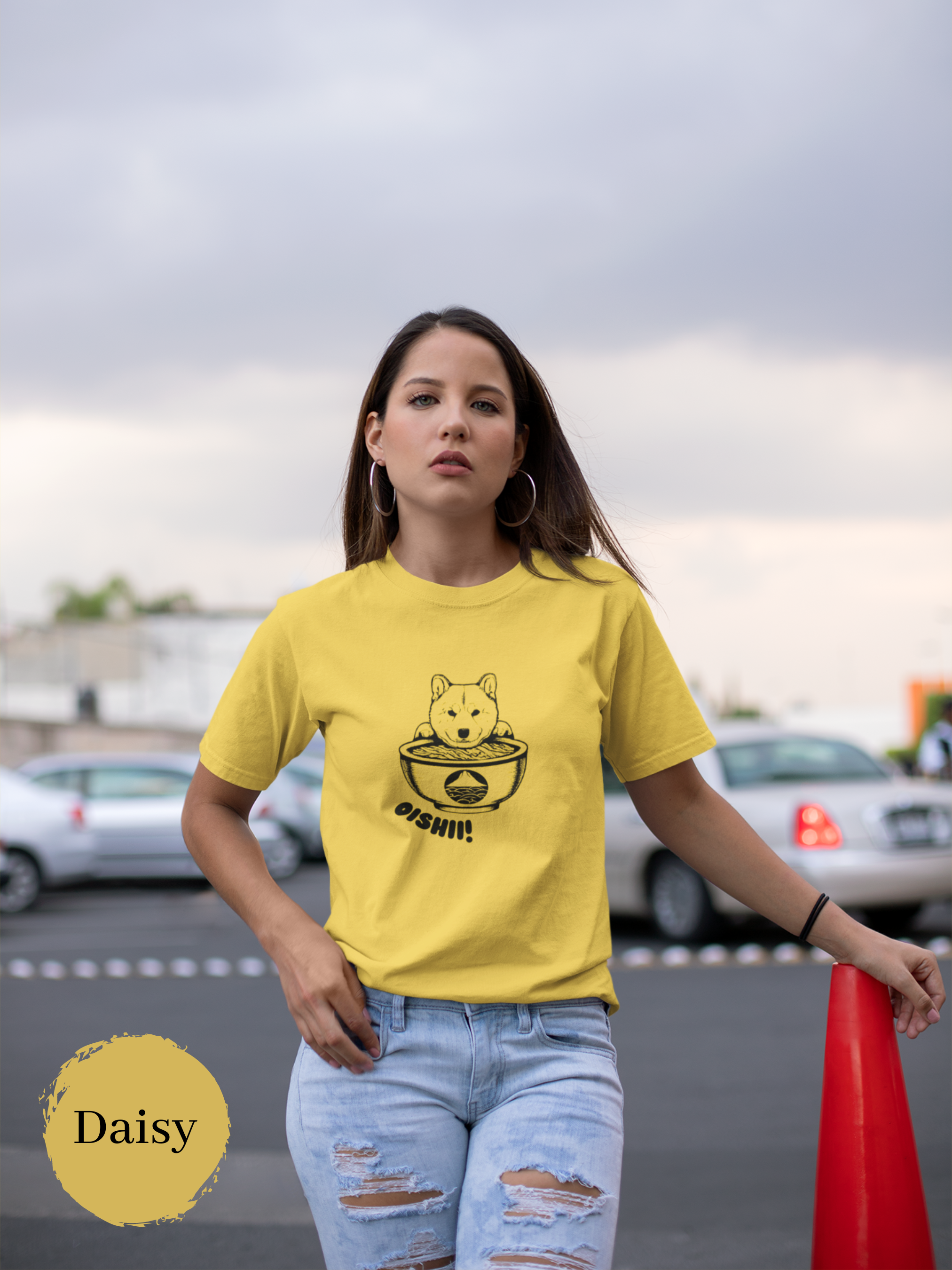 Ramen Art T-shirt: Oishii Shiba Inu Protecting Japanese Foodie Shirt