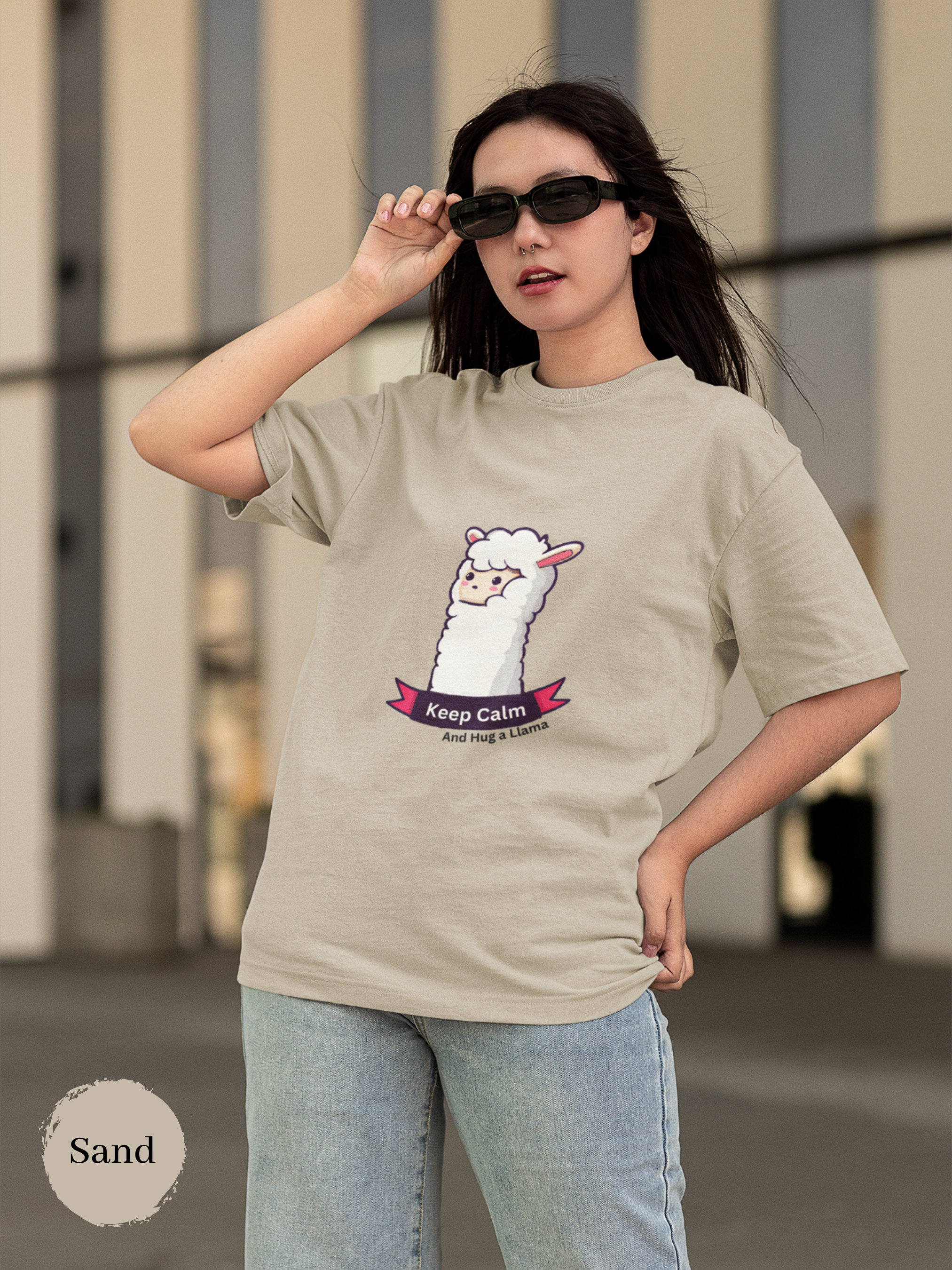 Ramen T-Shirt: Keep Calm and Hug A Llama - Japanese Foodie Shirt with Ramen Art